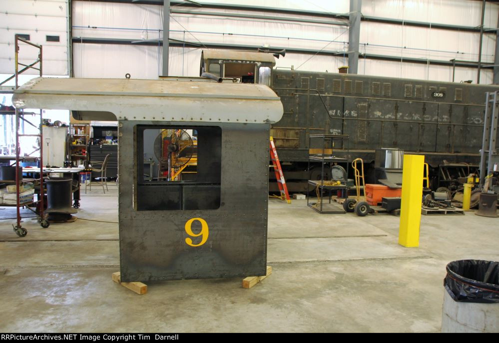 SLRS 9, cab, 308 in for paint